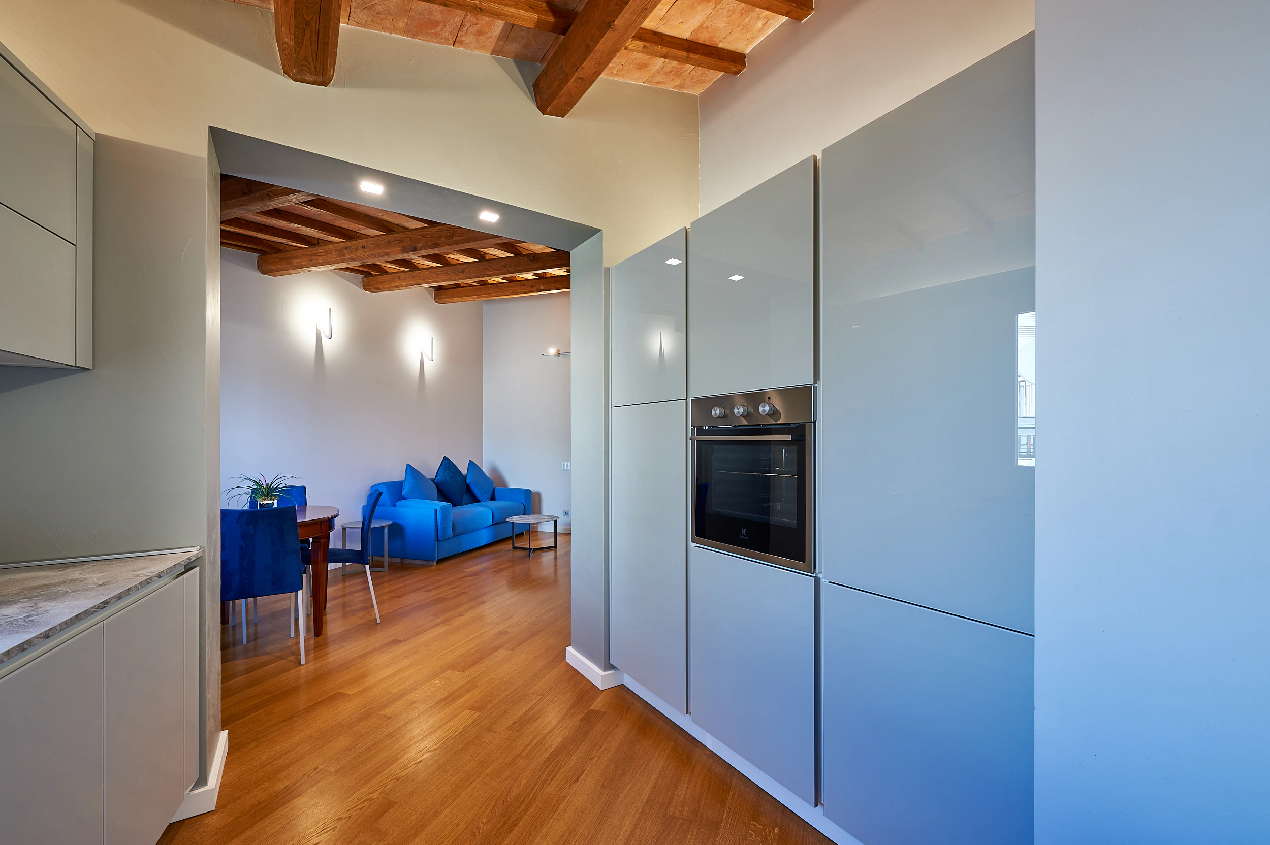 Nazionale Skyloft - Luxury Spa Penthouse · Via Torino 122 Roma · Foto 03