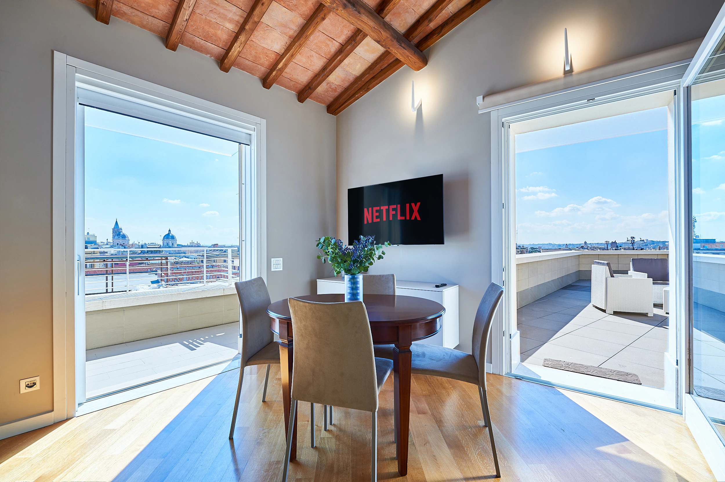 Nazionale Skyview - Attico con Spa e Terrazza · Via Torino 122 Roma · Foto 01